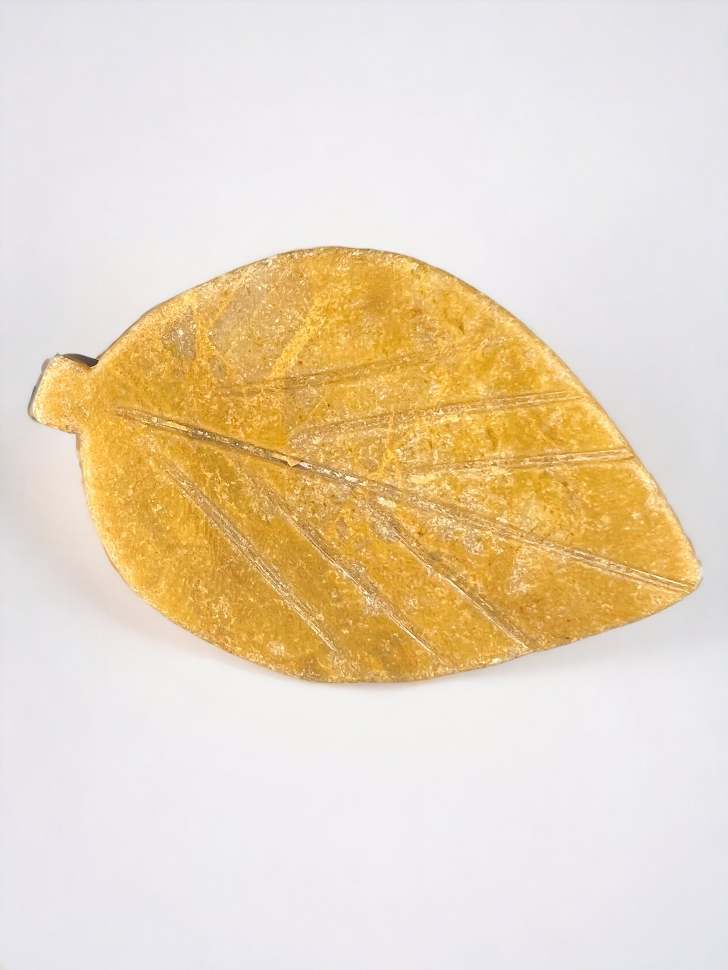 Yellow Jasper Leaf