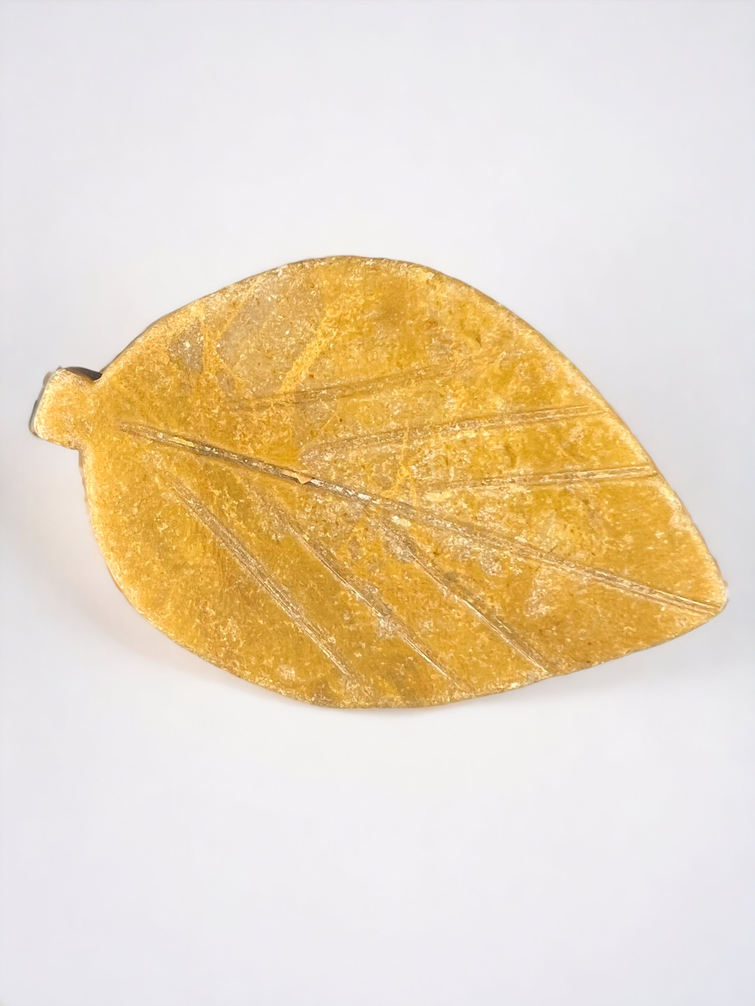 Yellow Jasper Leaf